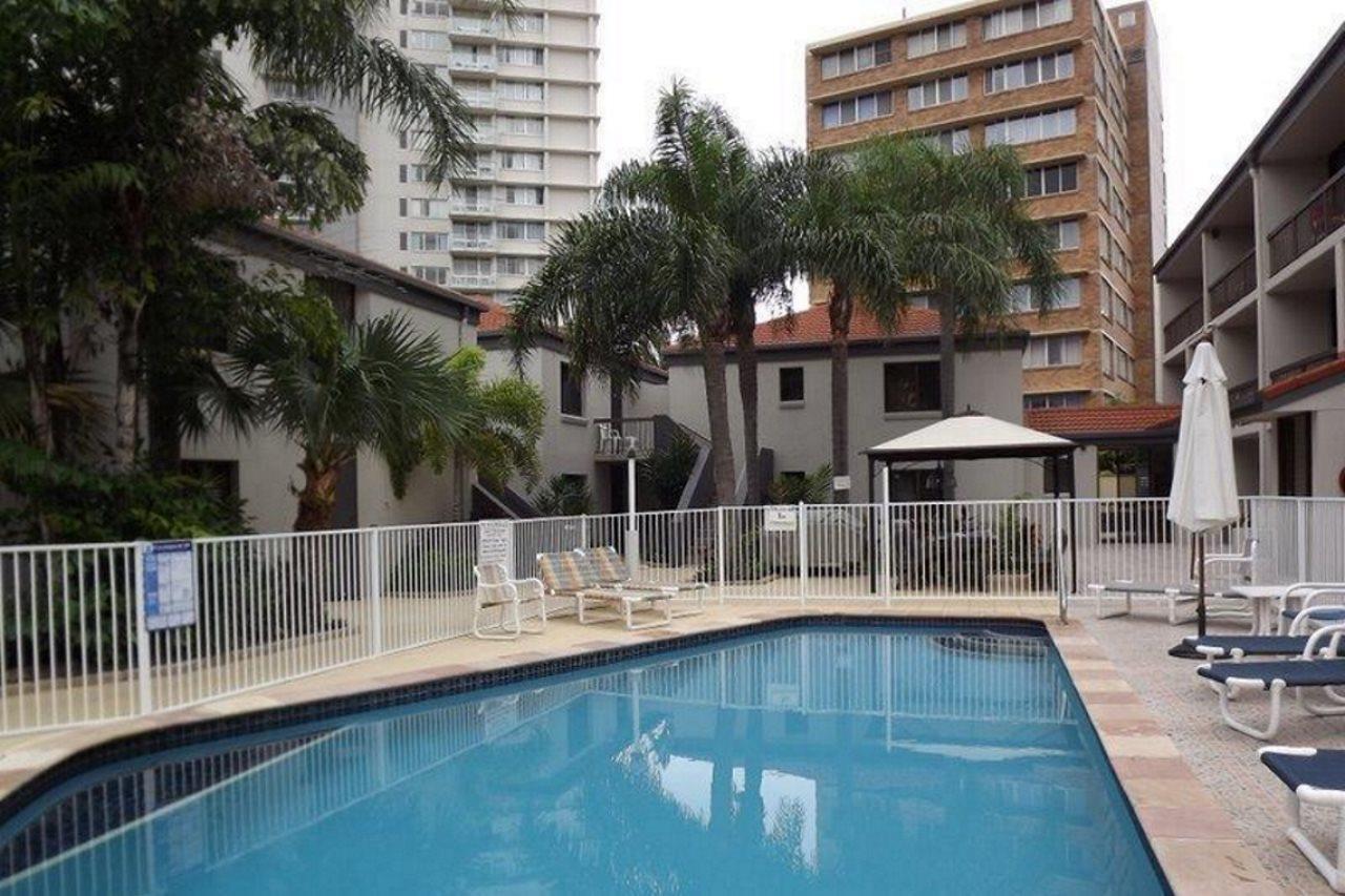 גולד קוסט Burleigh Palms Holiday Apartments מראה חיצוני תמונה